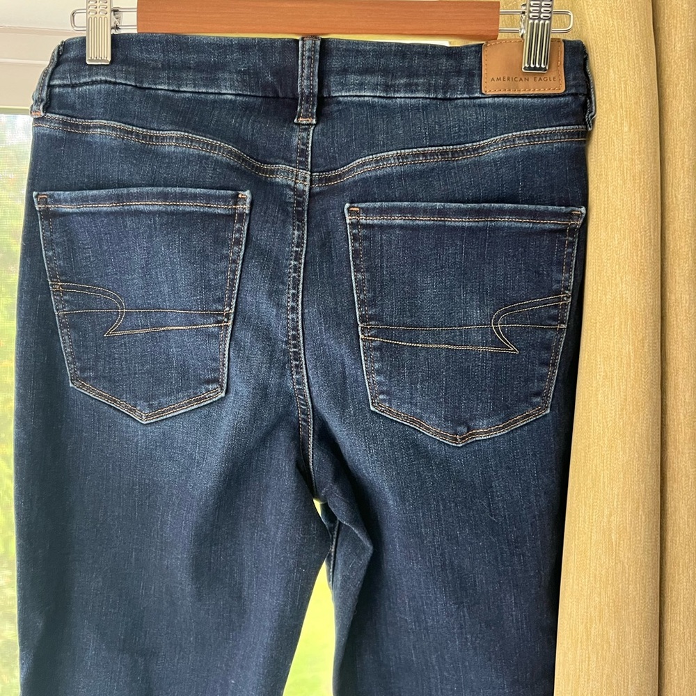 American Eagle Curvy High Rise Jegging - Picture 4 of 7